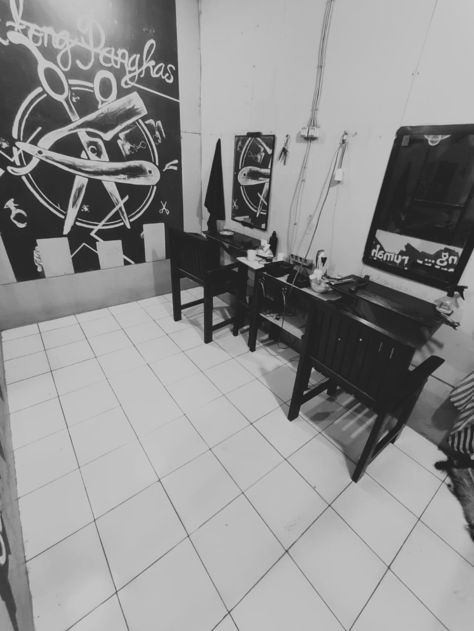 Suasana Barbershop